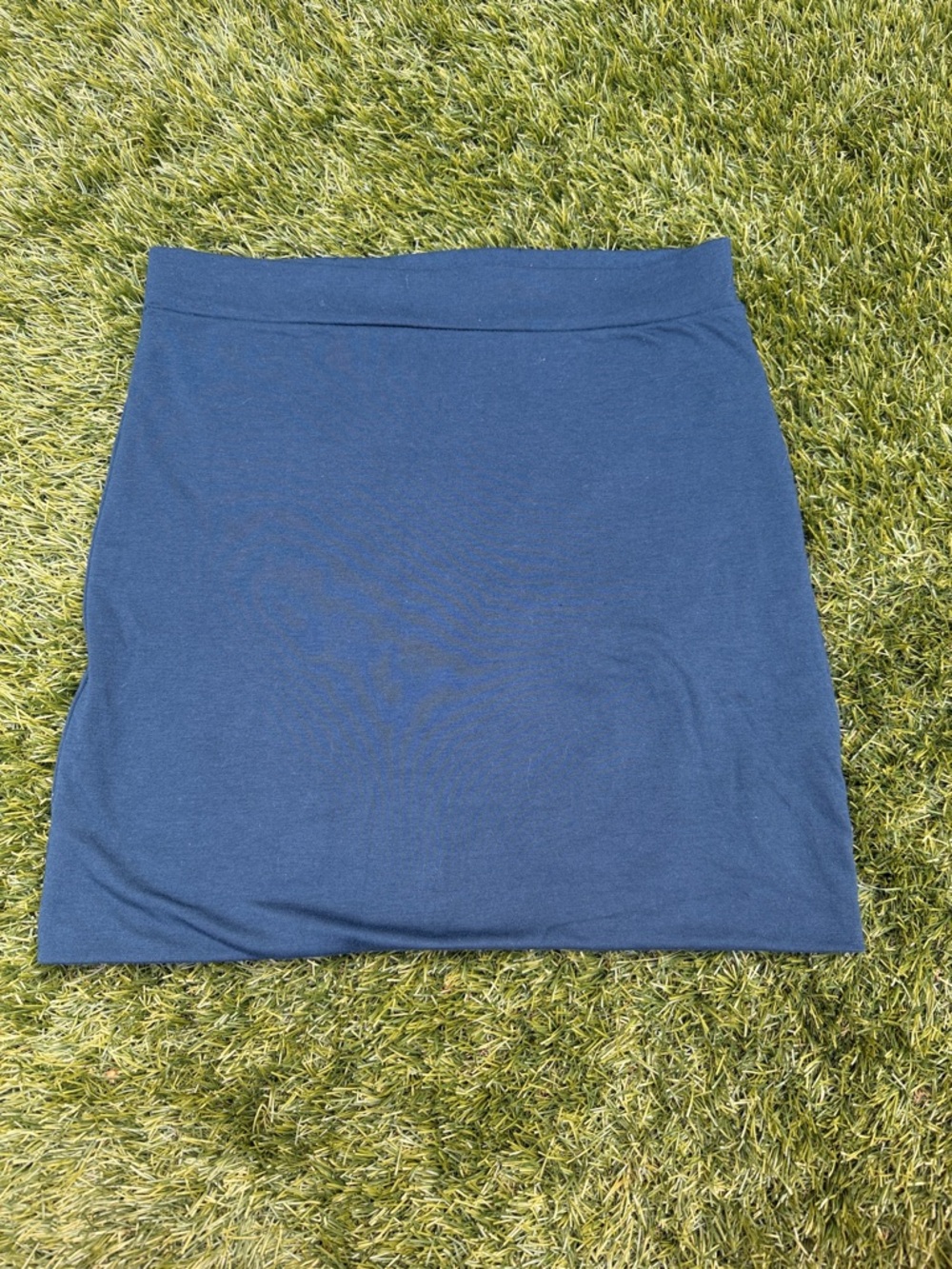 Classic Navy Knit Skirt - Women size small